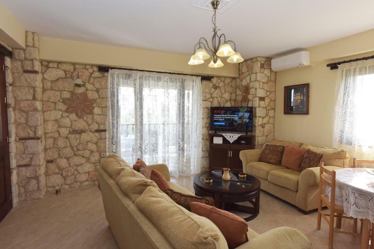 Captain'S Villa Appartments Psakoudia Exterior foto